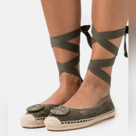 Pre- Loved Authentic Tory Burch Olive Green Espadrille Flats - Picture 13 of 14